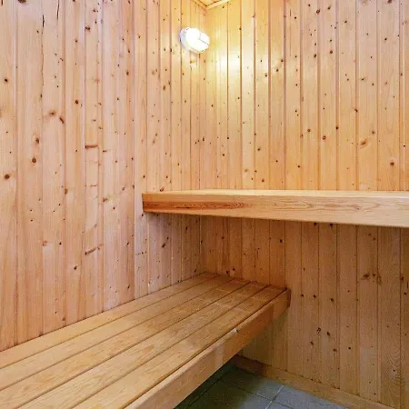 Tatil Evi Three-bedroom In 4 *